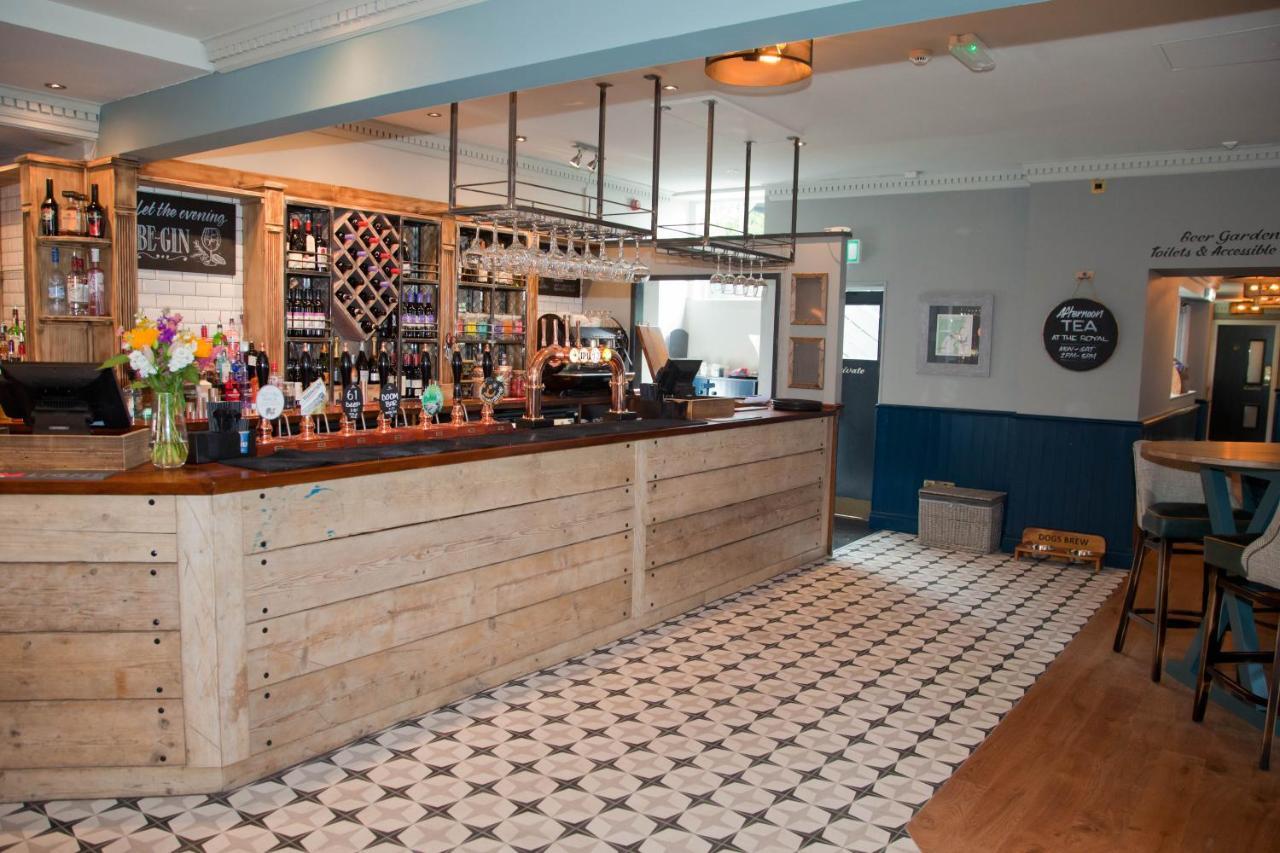 The Royal Hotel Bolton-le-Sands Buitenkant foto